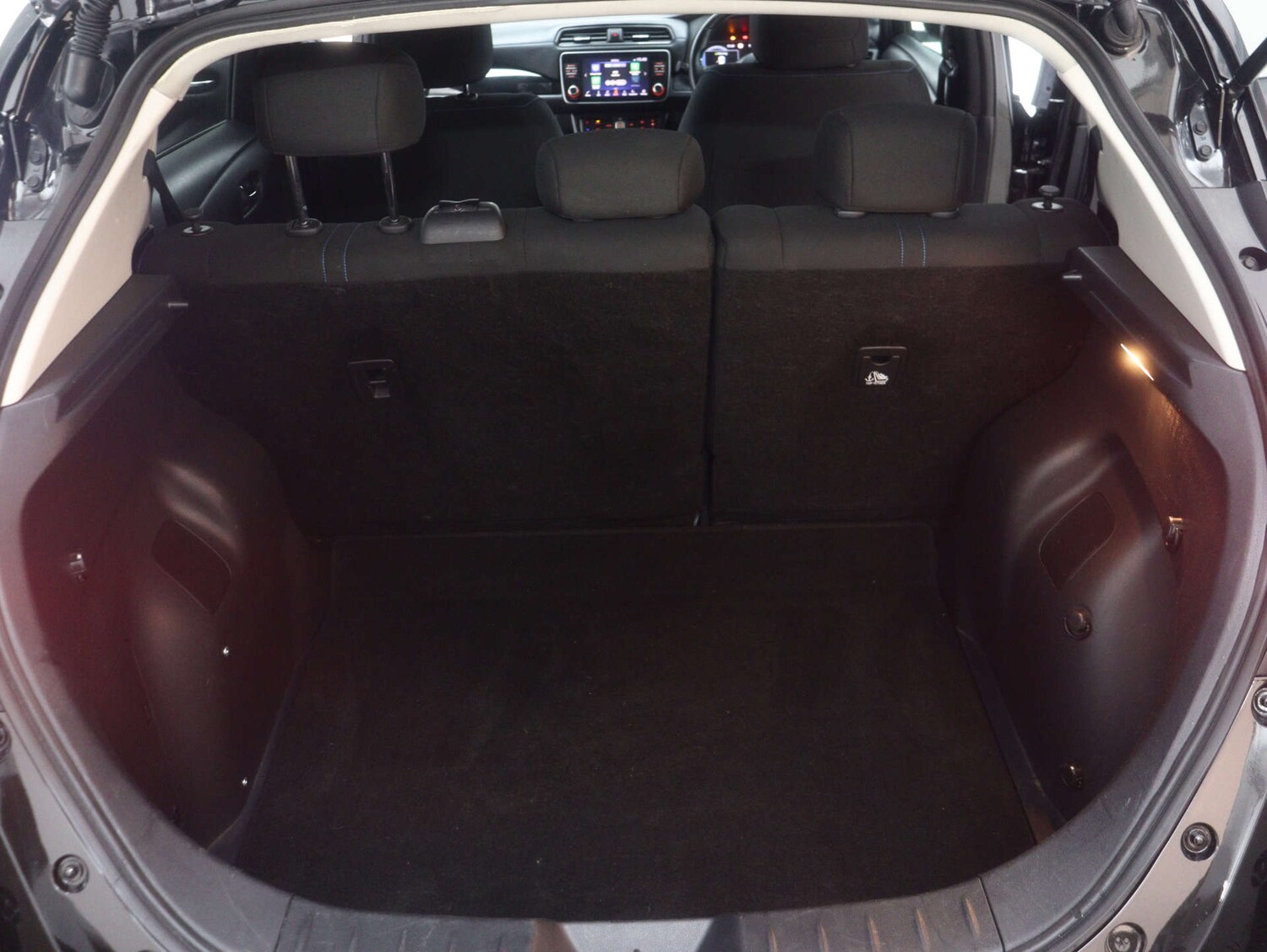 Used Nissan Leaf 2022 for sale - 77523090: Photo 45