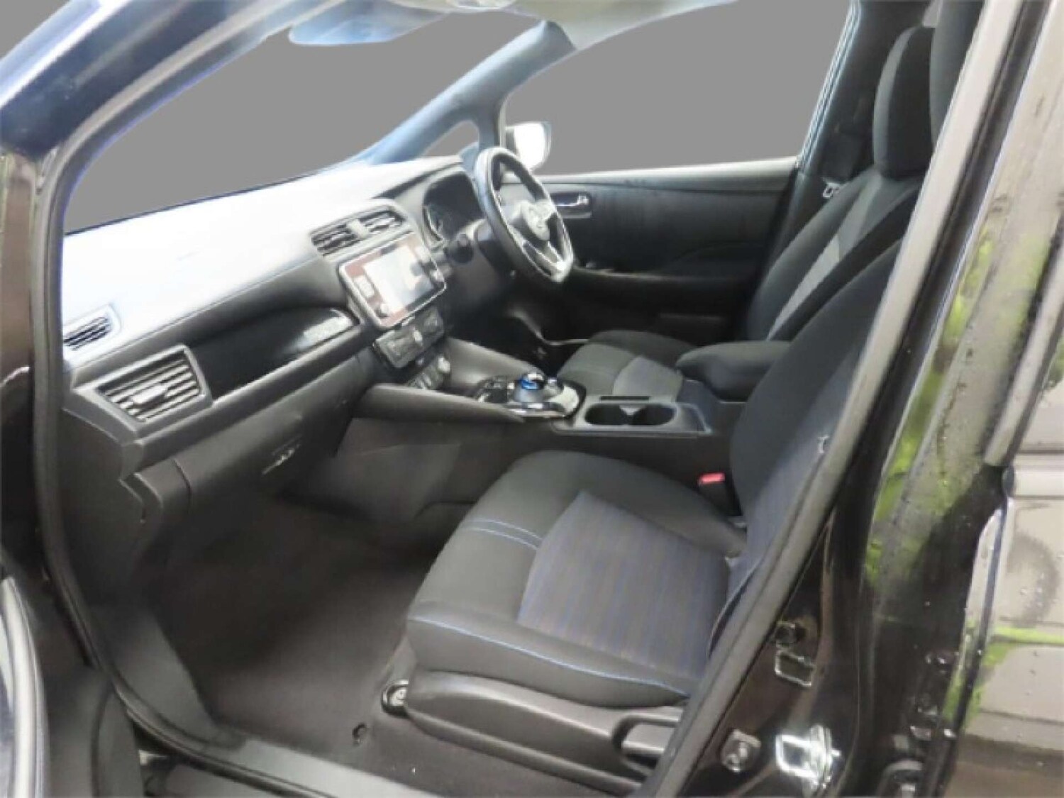 Used Nissan Leaf 2022 for sale - 77523090: Photo 9