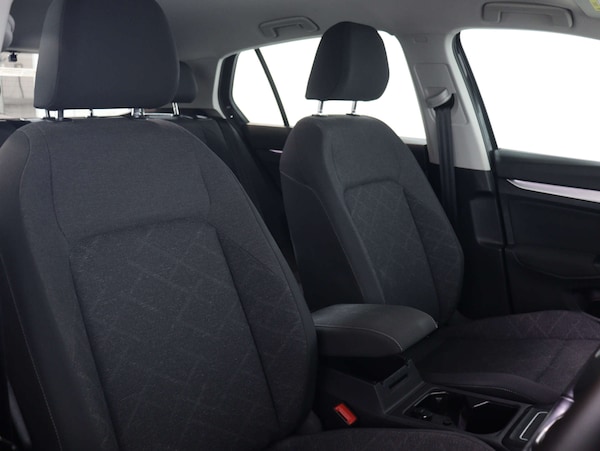 Used Volkswagen Golf 2021 for sale - 75273150: Photo 42