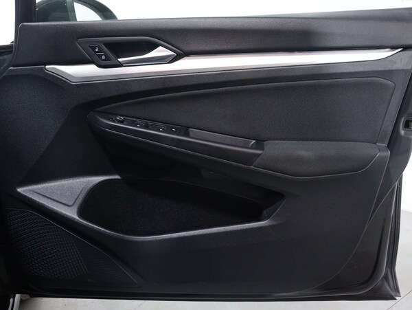 Used Volkswagen Golf 2021 for sale - 75273150: Photo 43