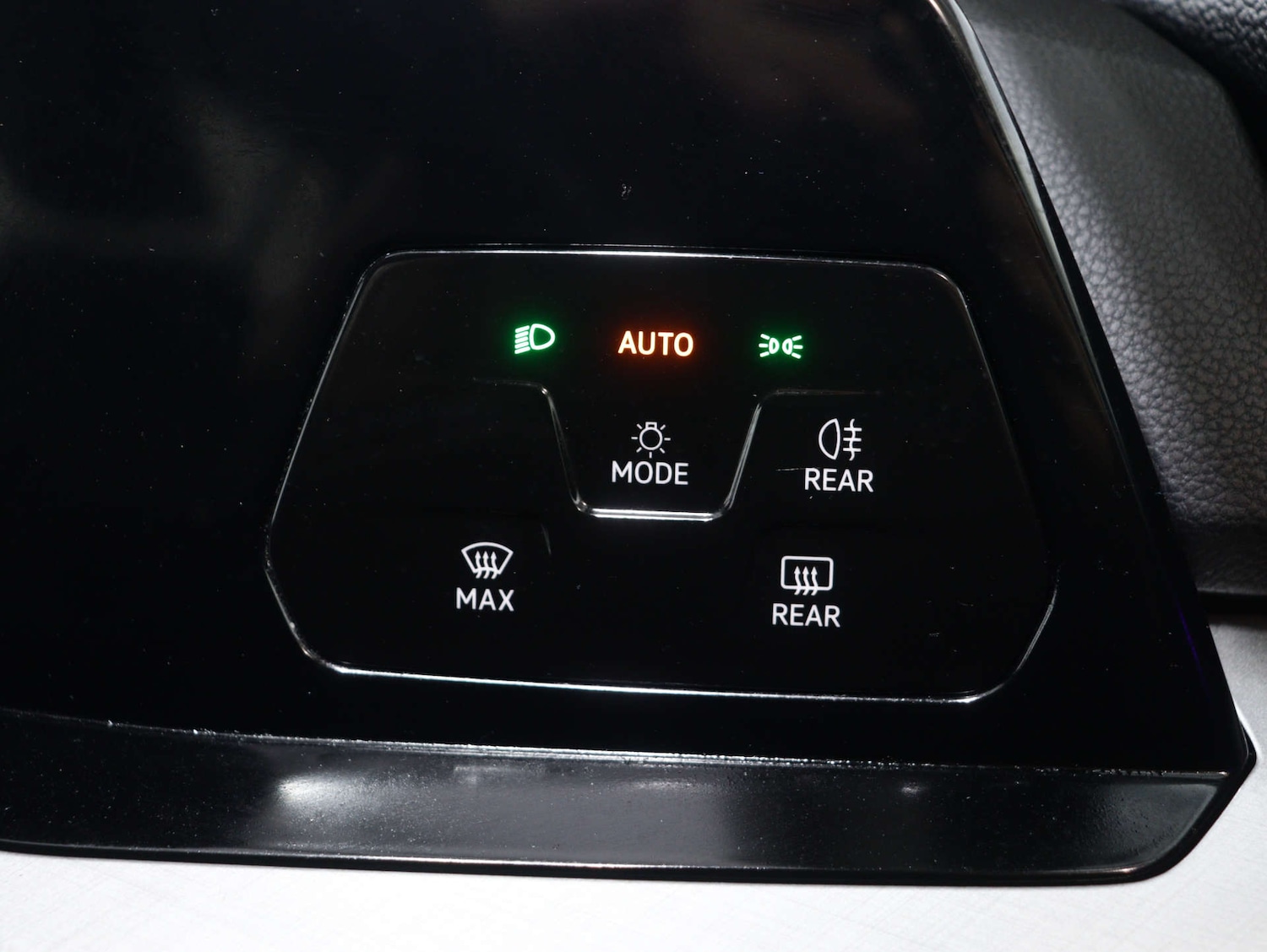 Used Volkswagen Golf 2022 for sale - 75893678: Photo 36