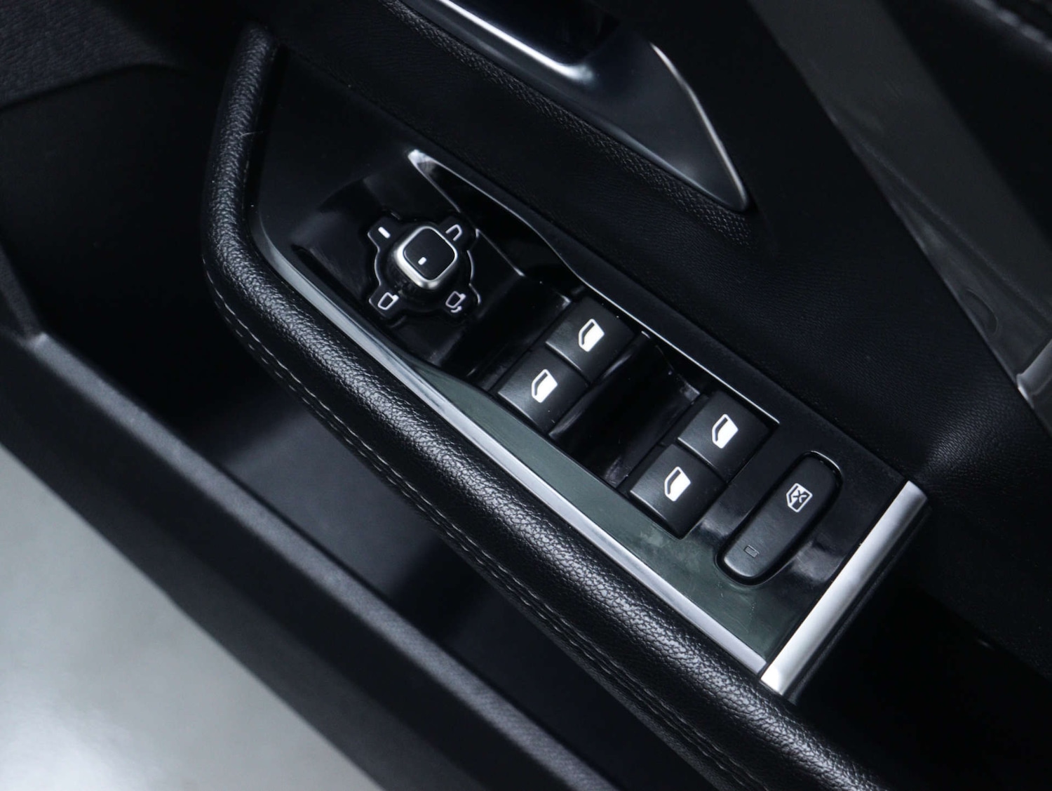 Used Vauxhall Astra 2023 for sale - 76894441: Photo 42