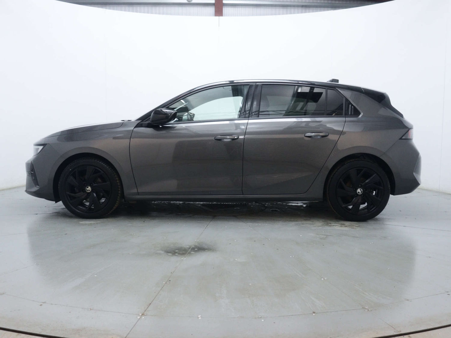 Used Vauxhall Astra 2023 for sale - 76894441: Photo 8