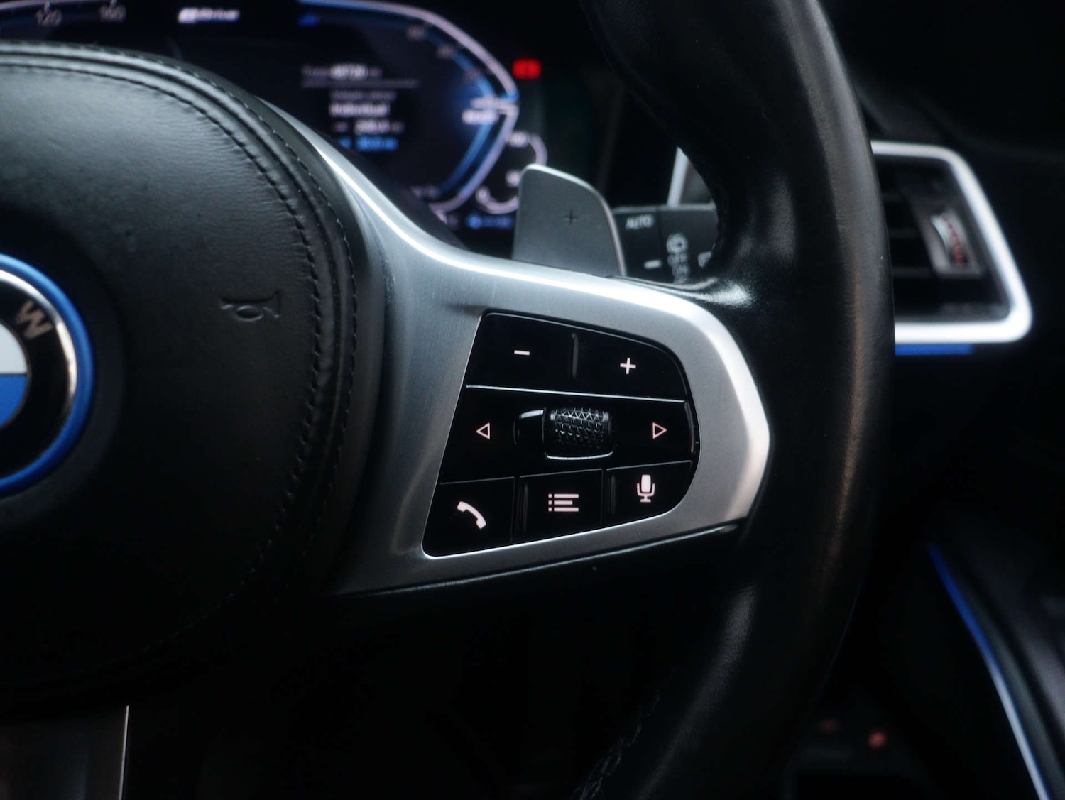 Used BMW 3 Series 2022 for sale - 77490224: Photo 42