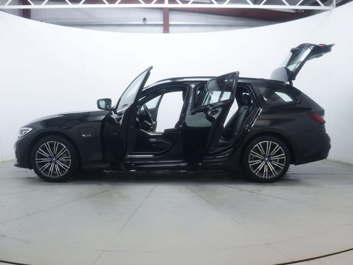 Used BMW 3 Series 2022 for sale - 77490224: Photo 60