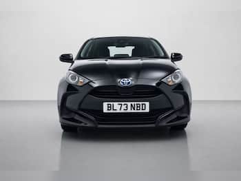 Used Toyota Yaris 2023 for sale - 79502516: Photo