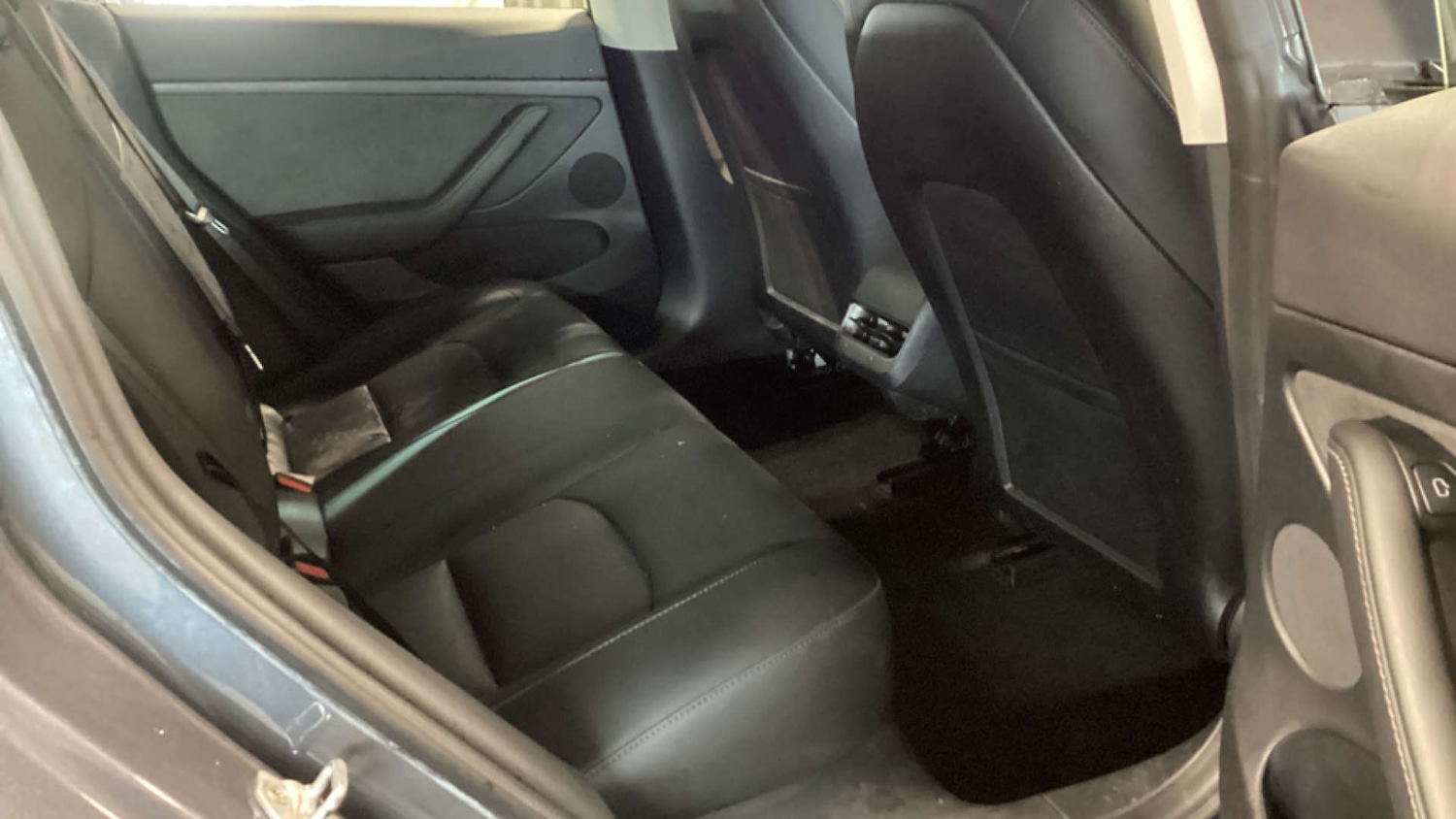 Used Tesla Model 3 2021 for sale - 77261379: Photo 9