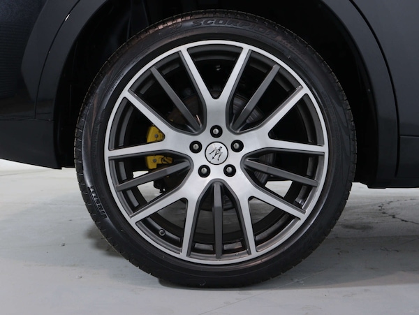 Used Maserati Levante 2021 for sale - 74230838: Photo 12