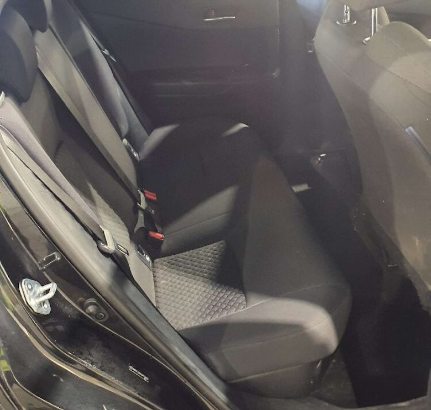 Used Toyota C-HR 2021 for sale - 76705700: Photo 9