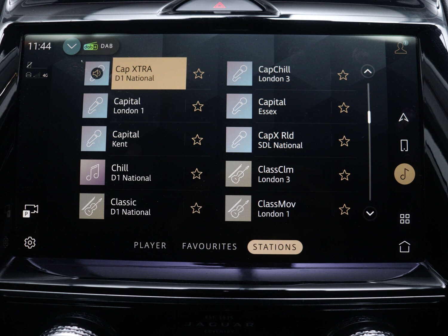 Used Jaguar E-Pace 2021 for sale - 76148232: Photo 22