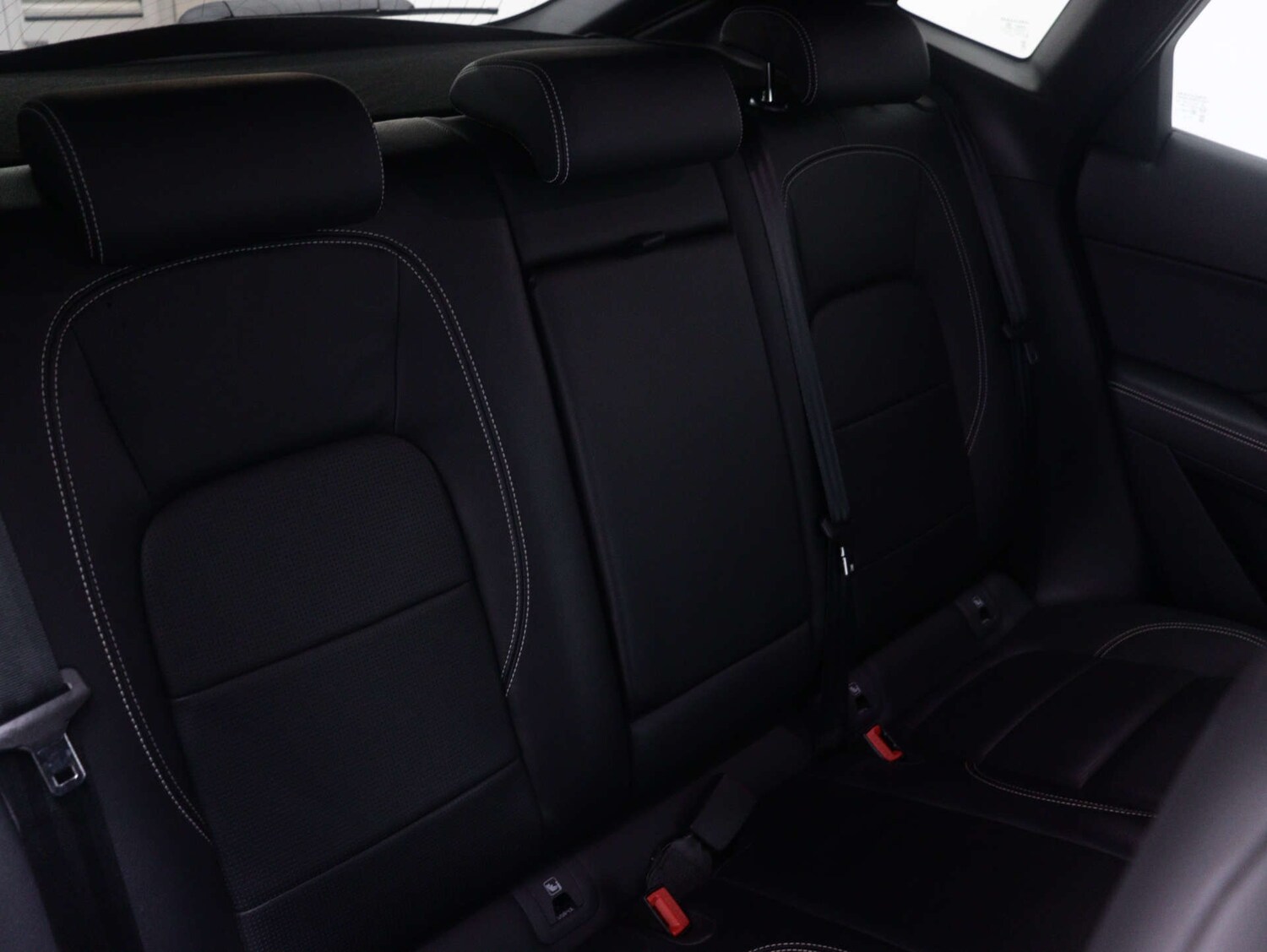 Used Jaguar E-Pace 2021 for sale - 76148232: Photo 52