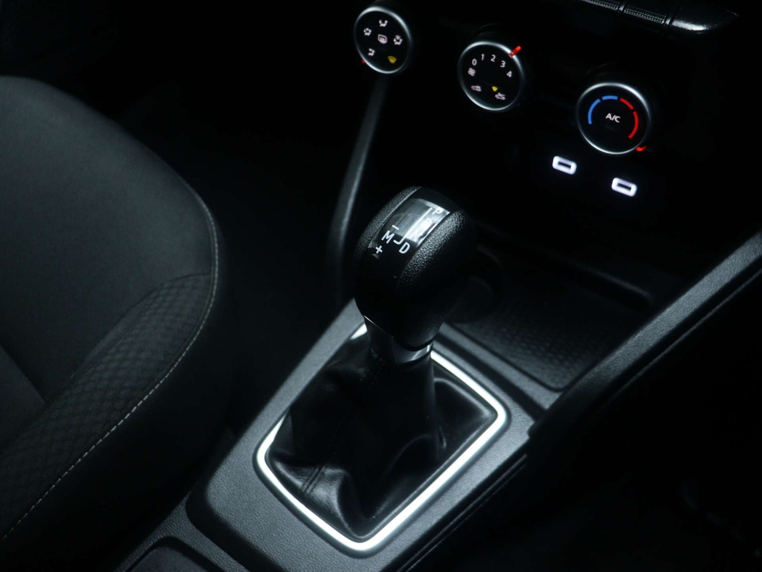 Used Dacia Duster 2022 for sale - 76599664: Photo 30