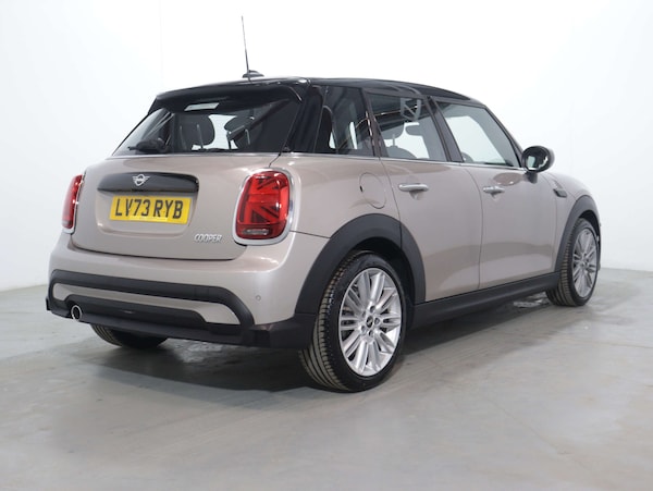 Used MINI Hatch 2023 for sale - 75391526: Photo 10