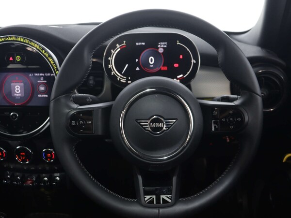 Used MINI Hatch 2023 for sale - 75391526: Photo 17
