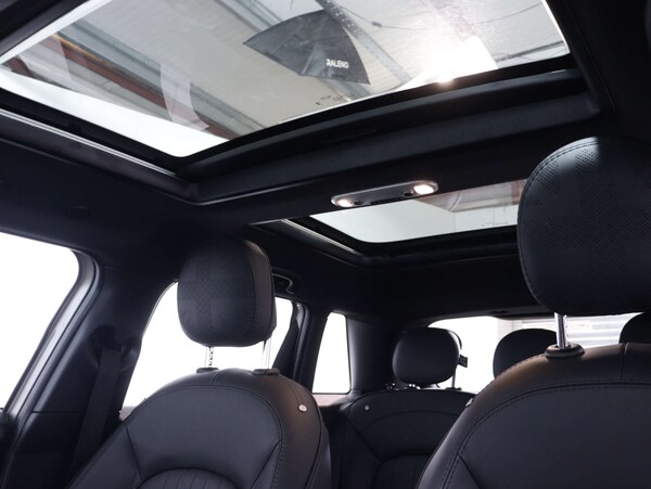 Used MINI Hatch 2023 for sale - 75391526: Photo 43