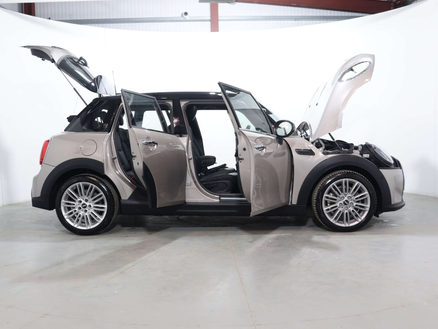 Used MINI Hatch 2023 for sale - 75391526: Photo 57