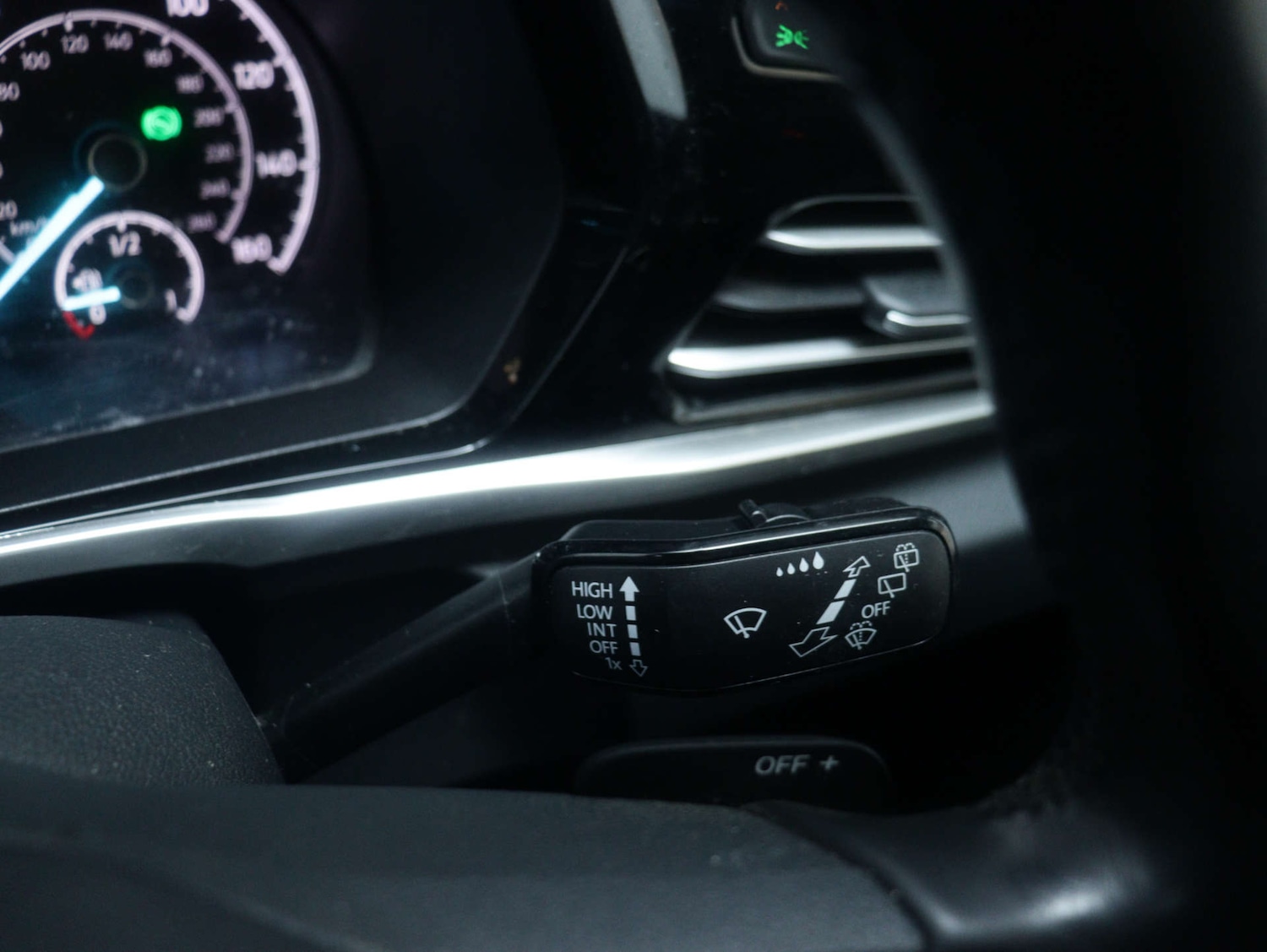 Used Ford Grand Tourneo Connect 2022 for sale - 76894447: Photo 38