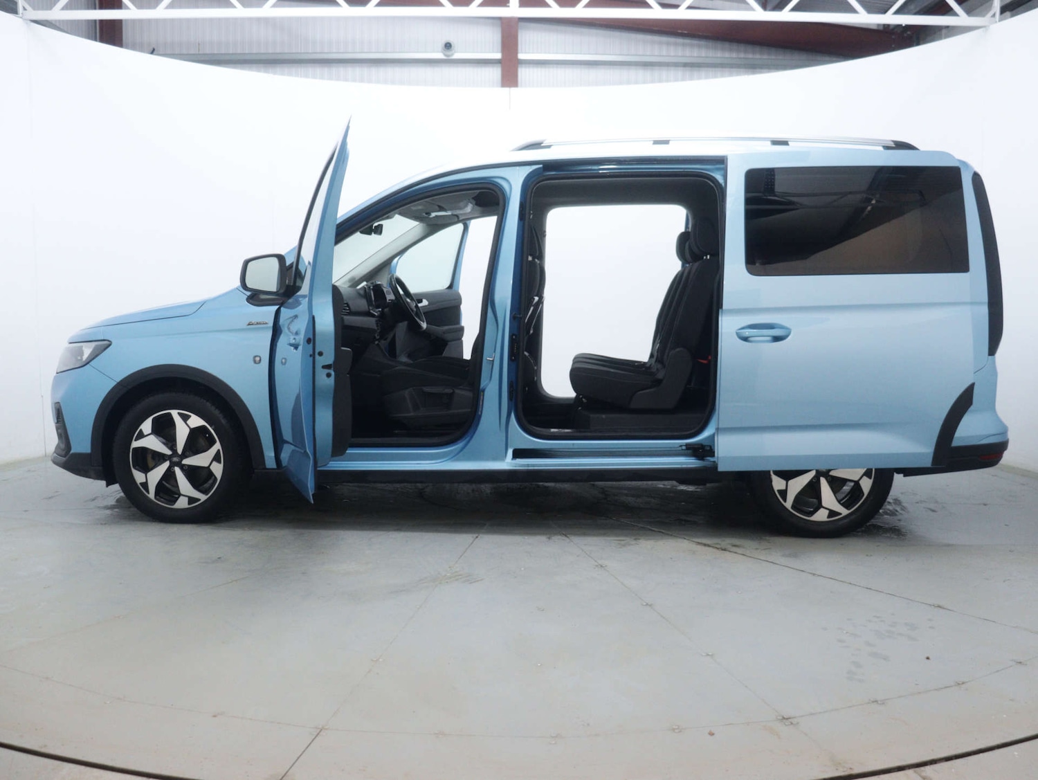Used Ford Grand Tourneo Connect 2022 for sale - 76894447: Photo 56