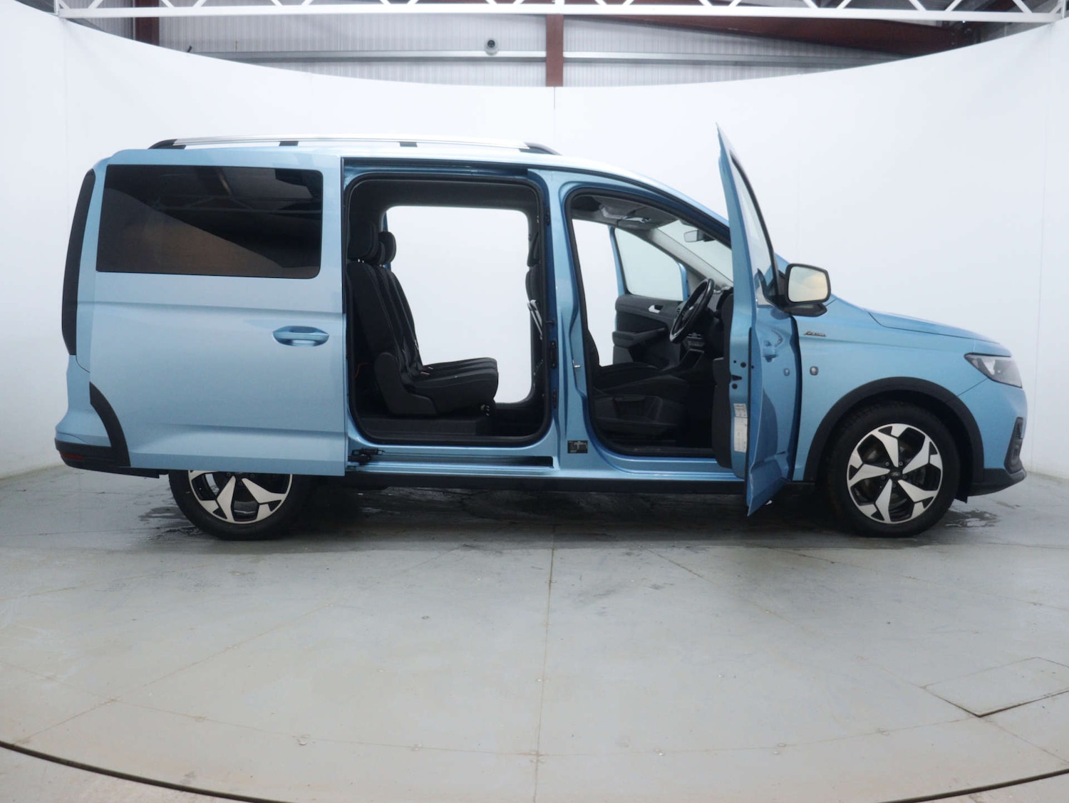 Used Ford Grand Tourneo Connect 2022 for sale - 76894447: Photo 60