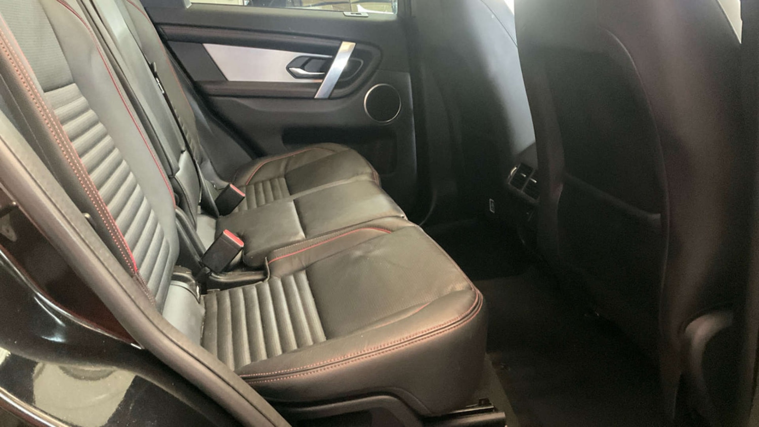 Used Land Rover Discovery Sport 2021 for sale - 76762566: Photo 11