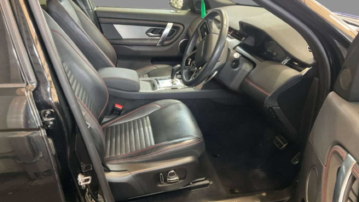 Used Land Rover Discovery Sport 2021 for sale - 76762566: Photo 12