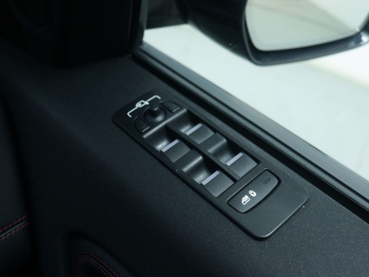 Used Land Rover Discovery Sport 2021 for sale - 76762566: Photo 39