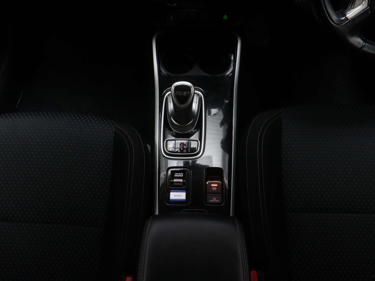 Used Mitsubishi Outlander 2020 for sale - 76393357: Photo 20