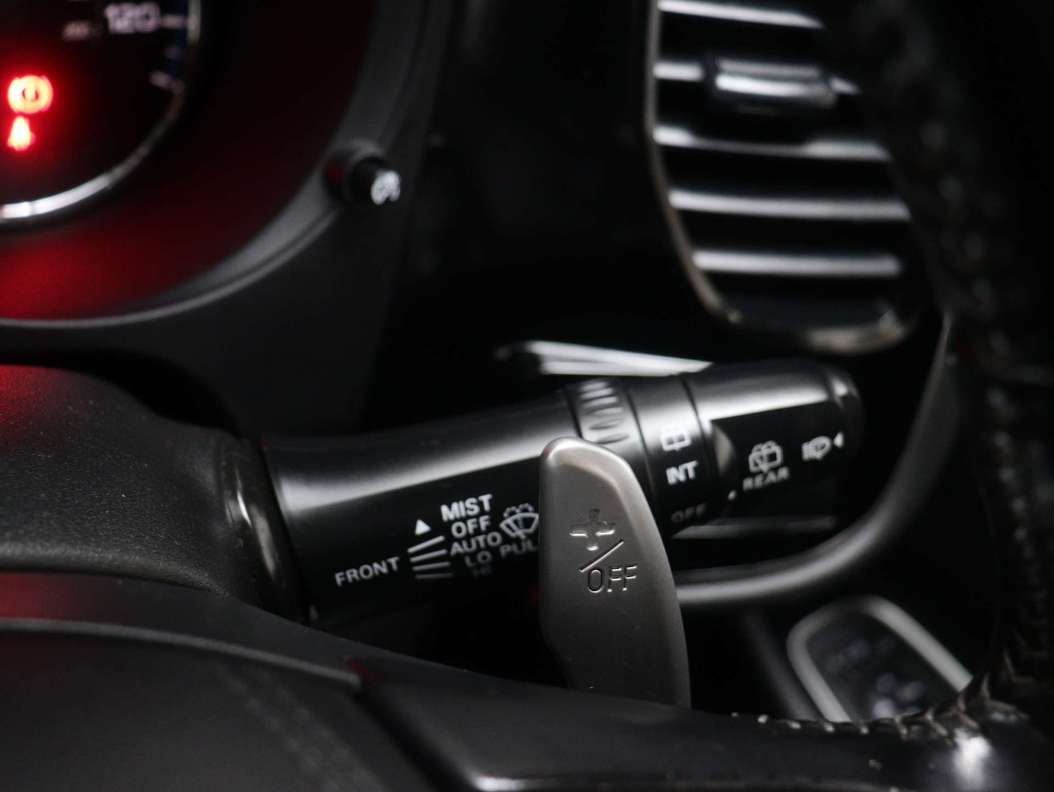 Used Mitsubishi Outlander 2020 for sale - 76393357: Photo 37