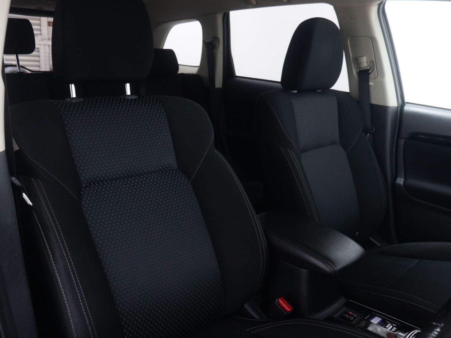 Used Mitsubishi Outlander 2020 for sale - 76393357: Photo 44