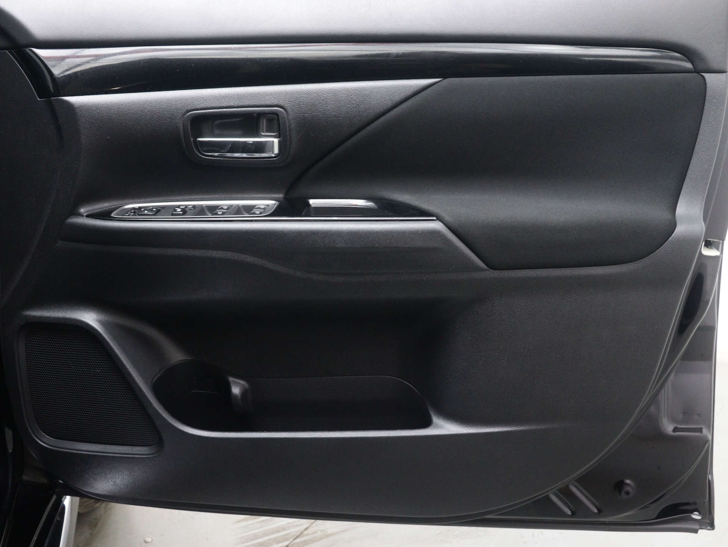 Used Mitsubishi Outlander 2020 for sale - 76393357: Photo 45