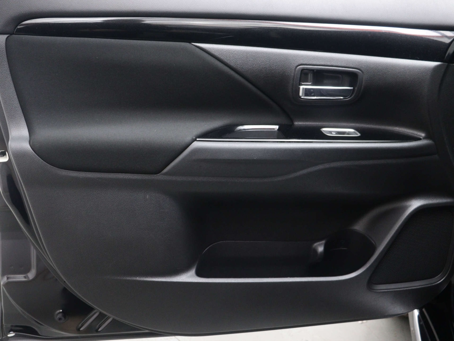 Used Mitsubishi Outlander 2020 for sale - 76393357: Photo 49