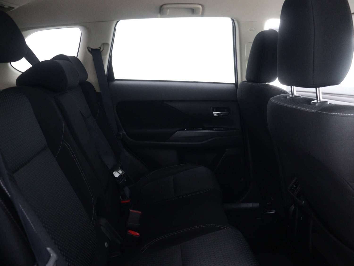 Used Mitsubishi Outlander 2020 for sale - 76393357: Photo 51