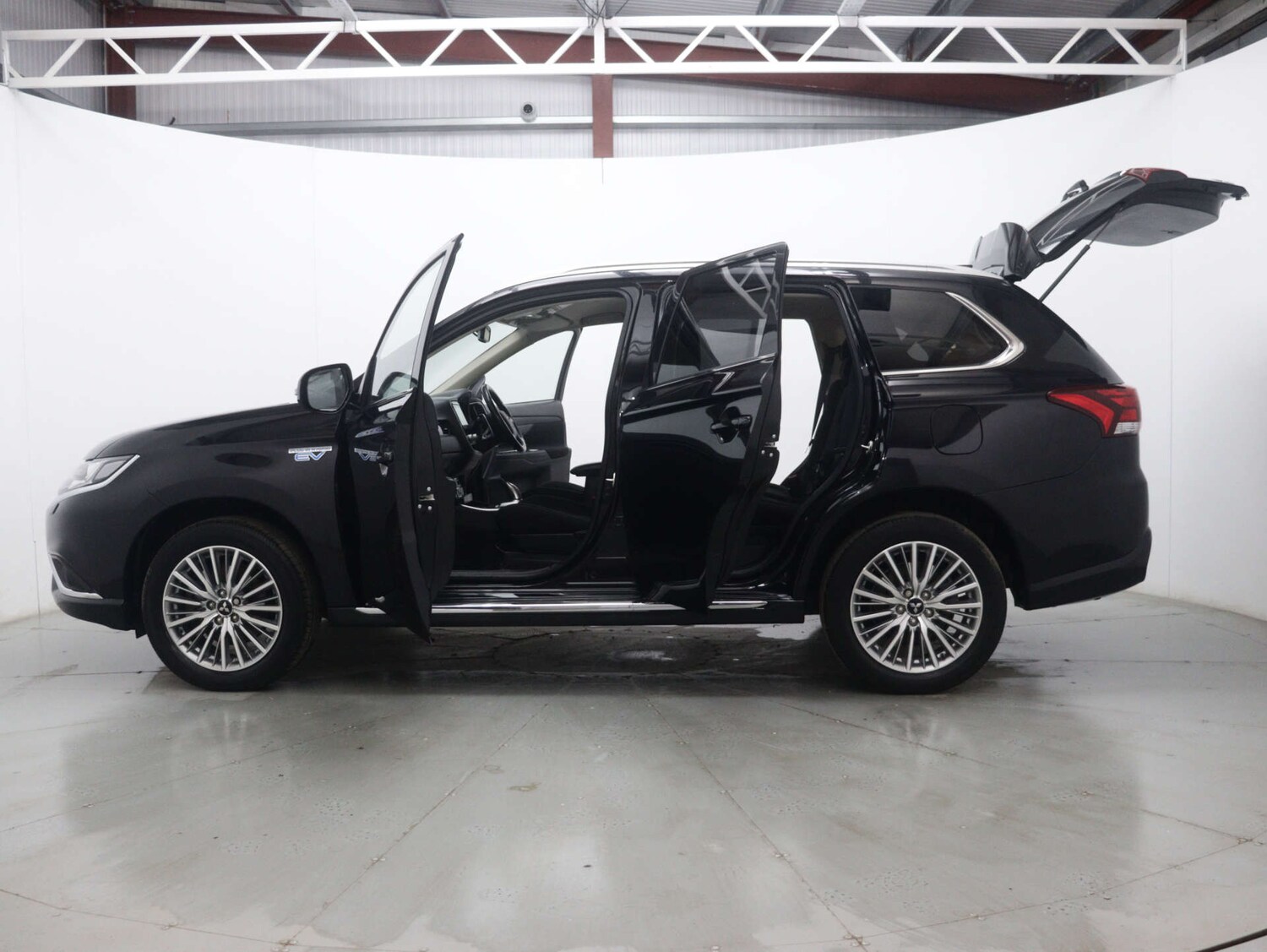 Used Mitsubishi Outlander 2020 for sale - 76393357: Photo 57