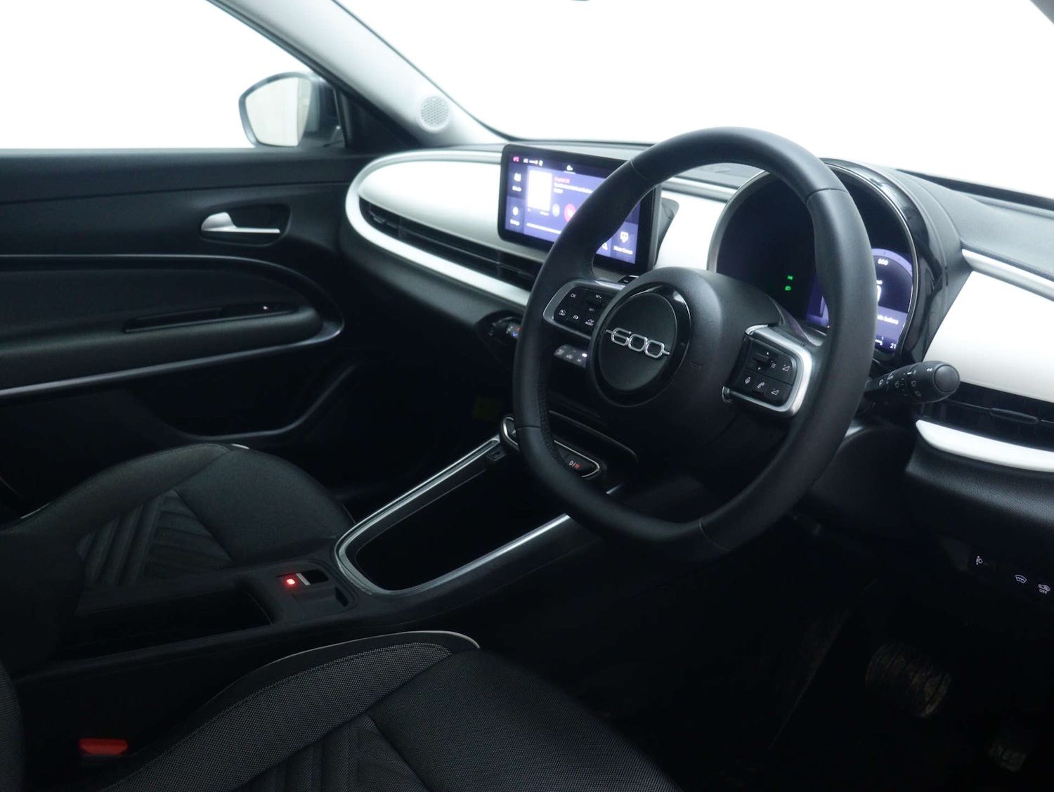 Used Fiat 600 2024 for sale - 77328613: Photo 35