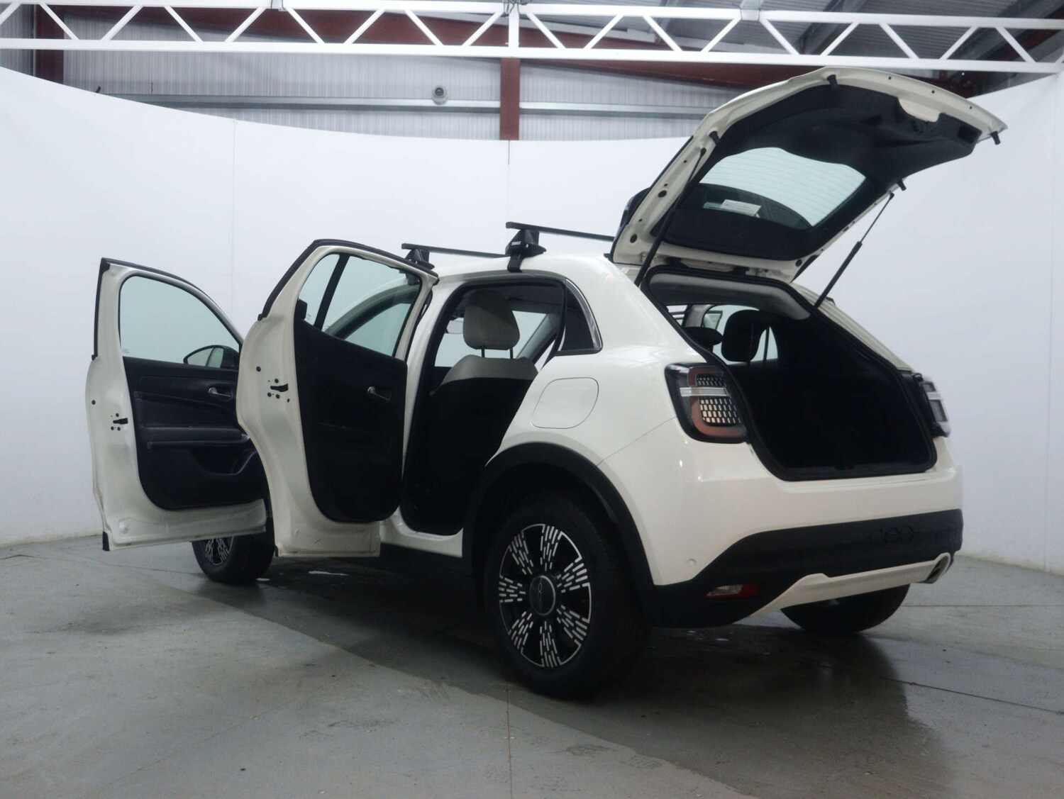 Used Fiat 600 2024 for sale - 77328613: Photo 48