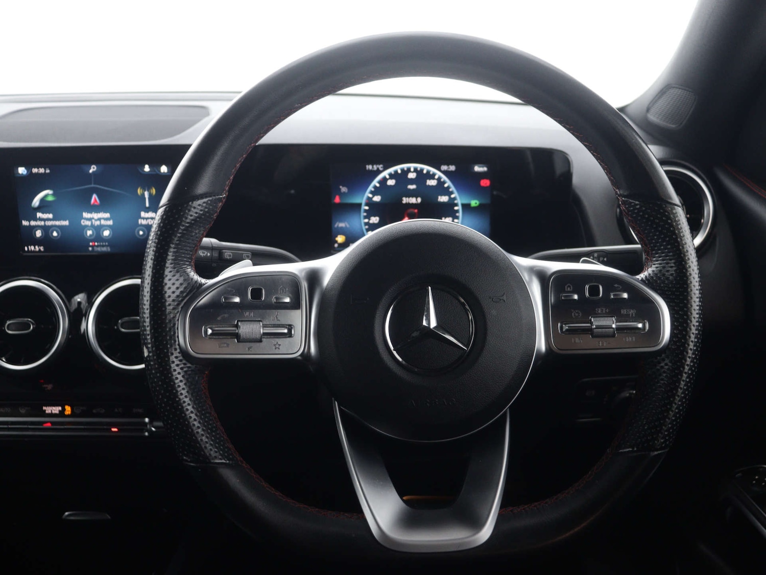 Used Mercedes-Benz GLB 2022 for sale - 75628505: Photo 17