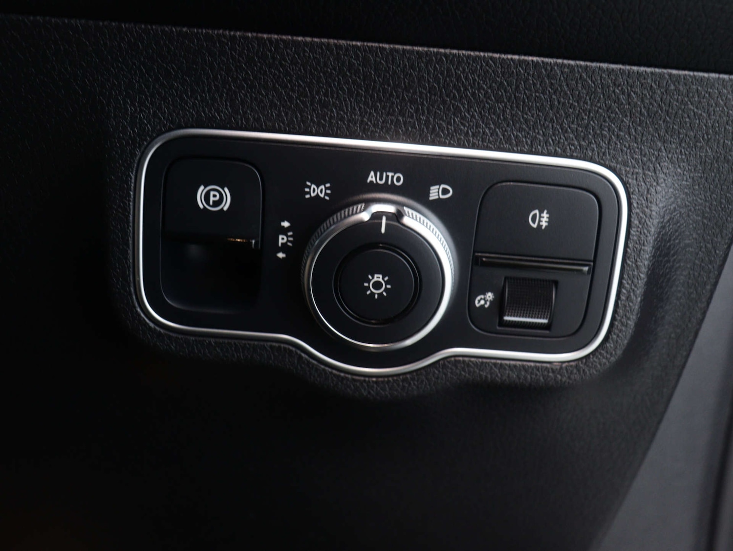 Used Mercedes-Benz GLB 2022 for sale - 75628505: Photo 36