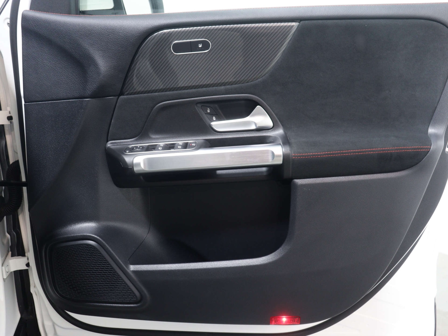 Used Mercedes-Benz GLB 2022 for sale - 75628505: Photo 42