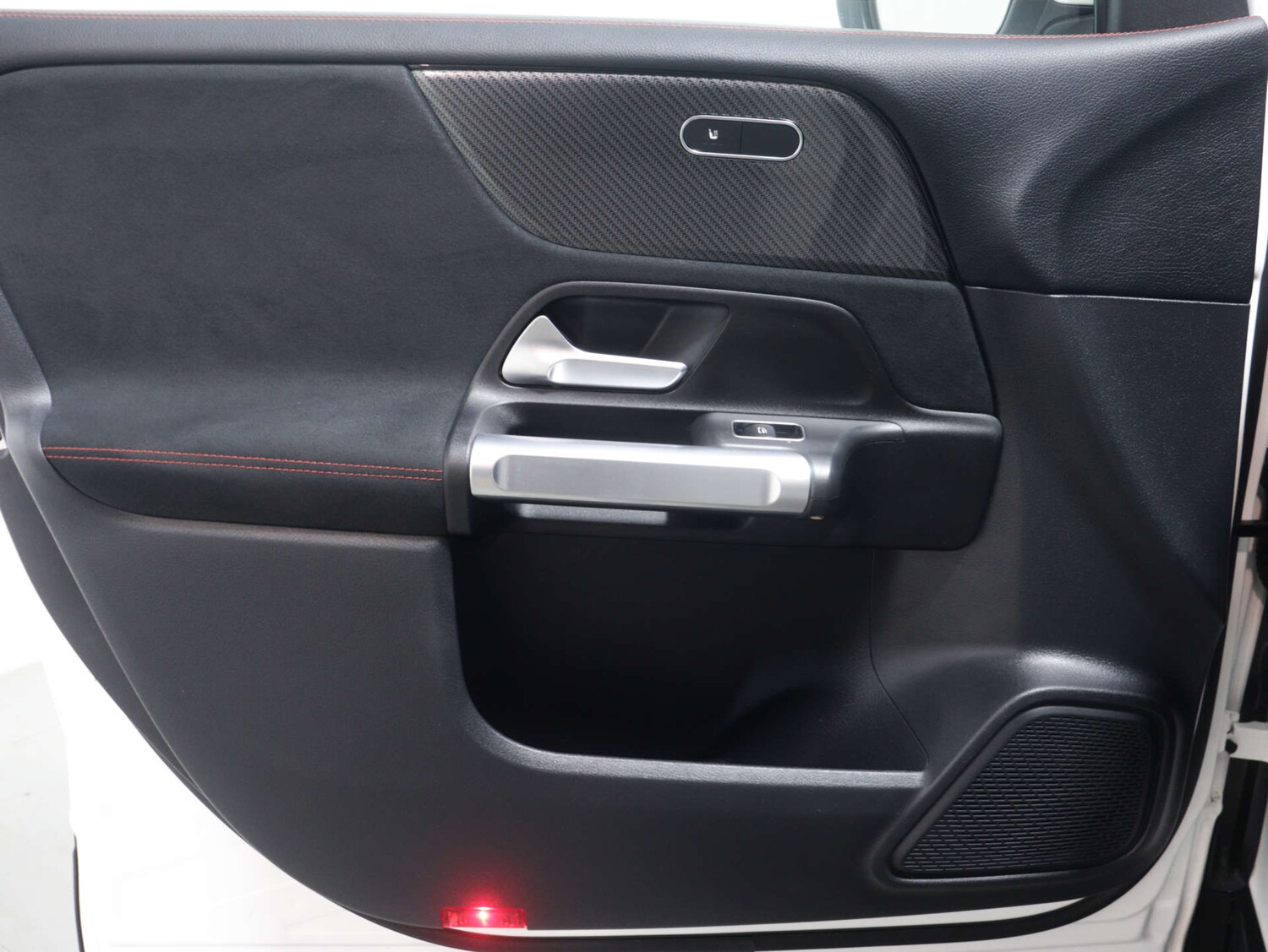 Used Mercedes-Benz GLB 2022 for sale - 75628505: Photo 46