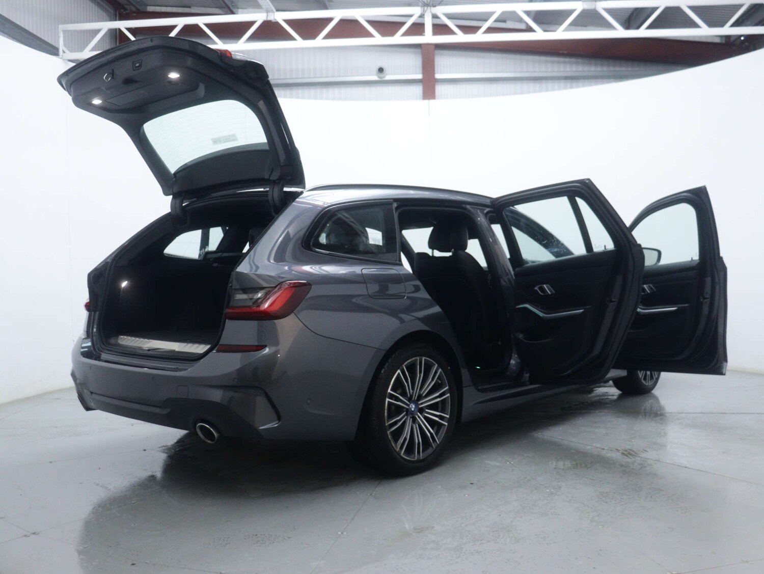 Used BMW 3 Series 2022 for sale - 77069430: Photo 57