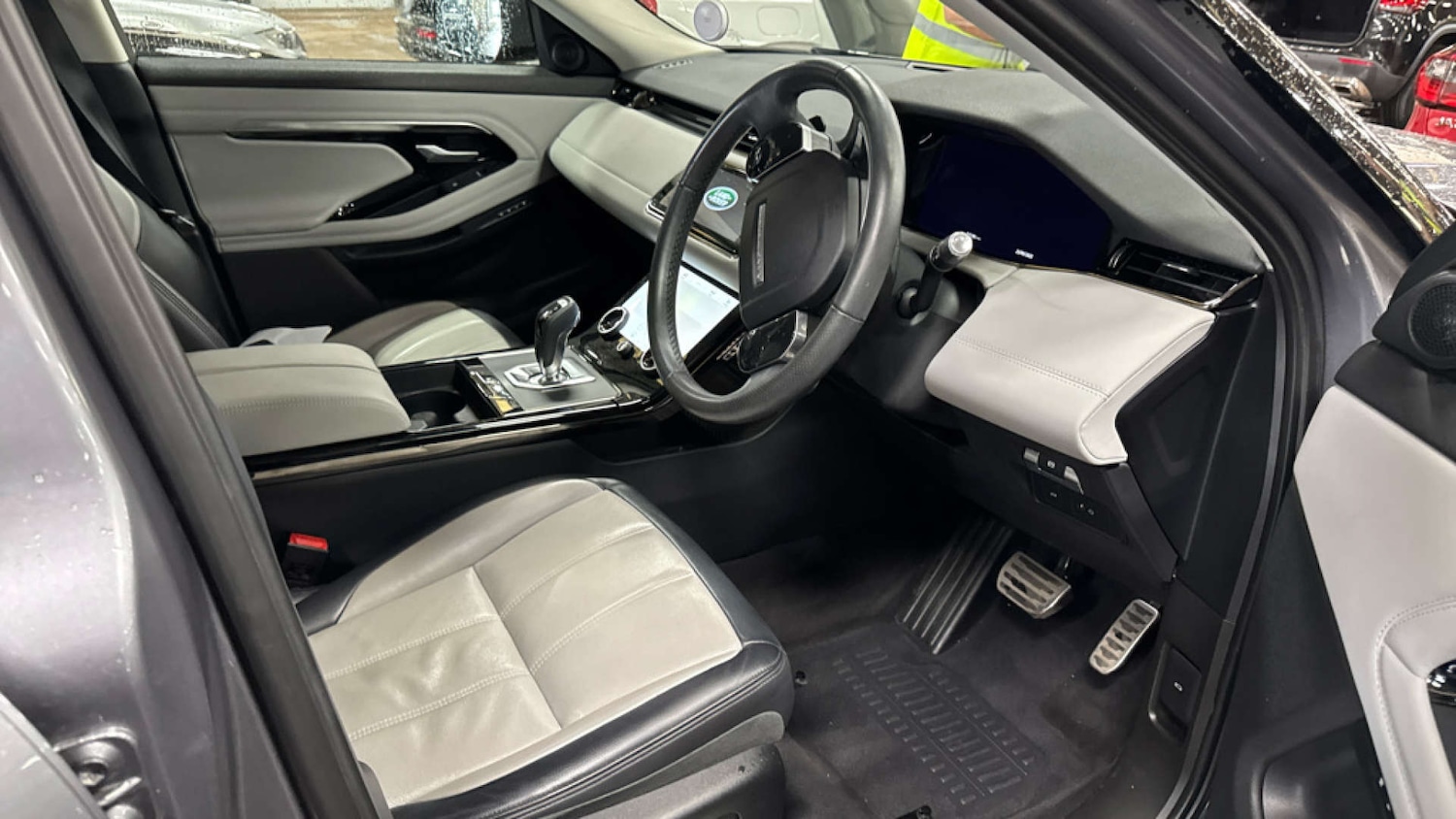 Used Land Rover Range Rover Evoque 2020 for sale - 76100793: Photo 11