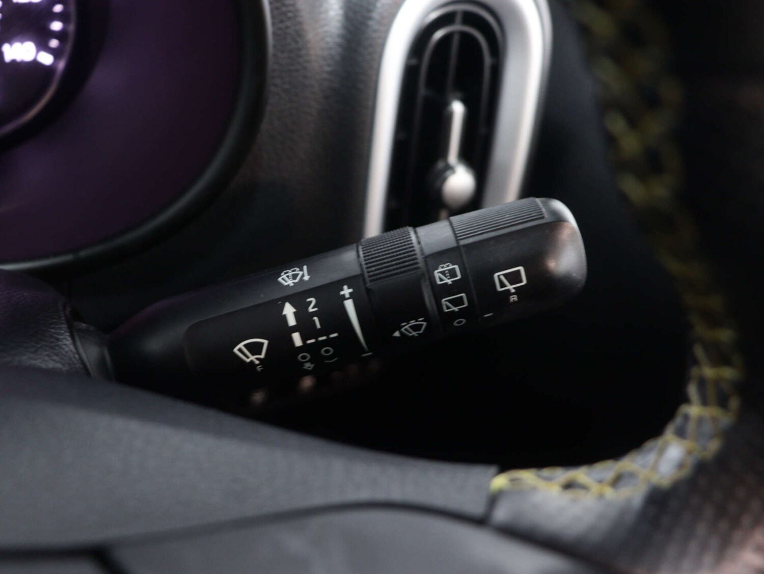 Used Kia Picanto 2023 for sale - 76035974: Photo 35