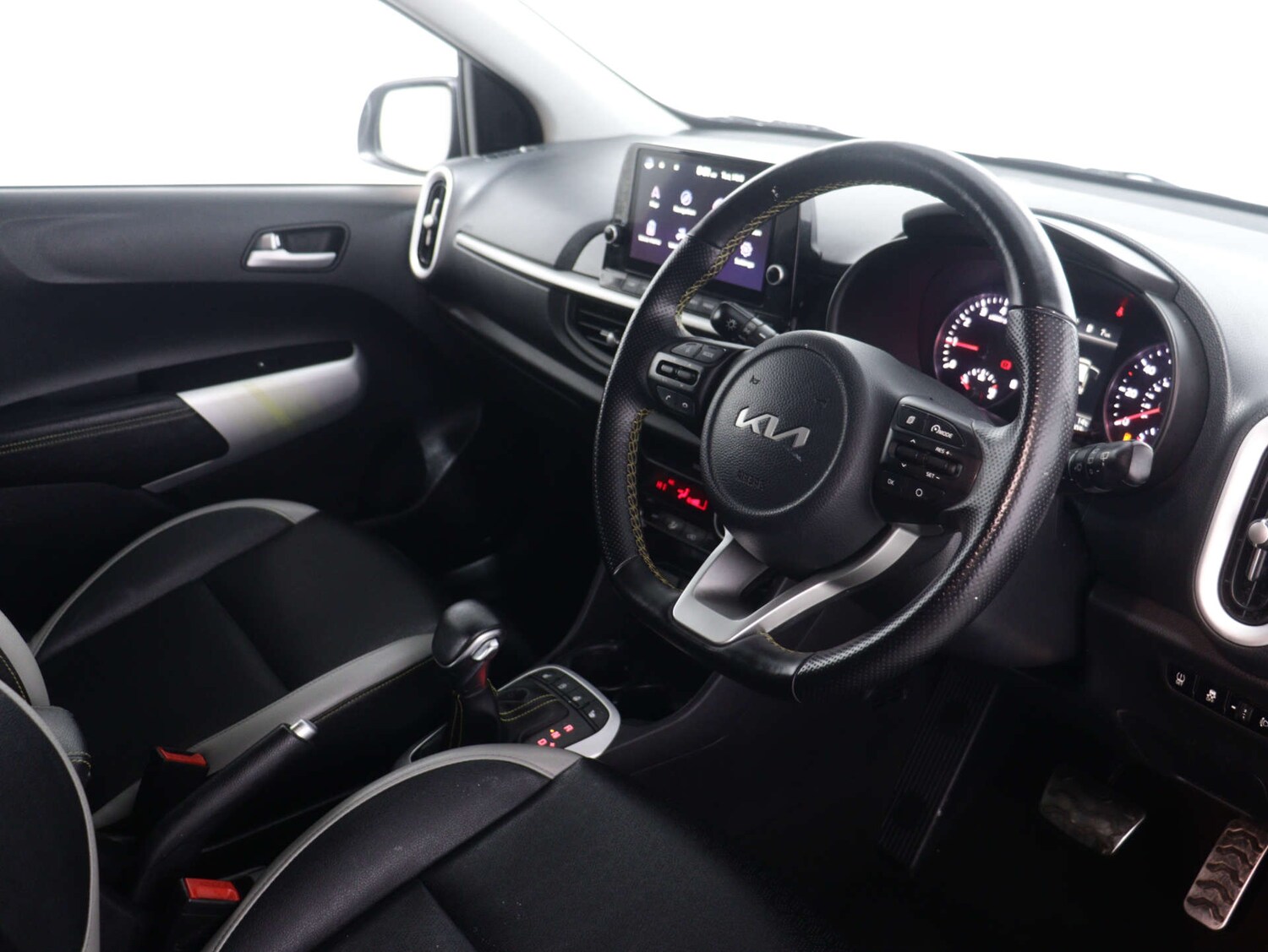 Used Kia Picanto 2023 for sale - 76035974: Photo 38