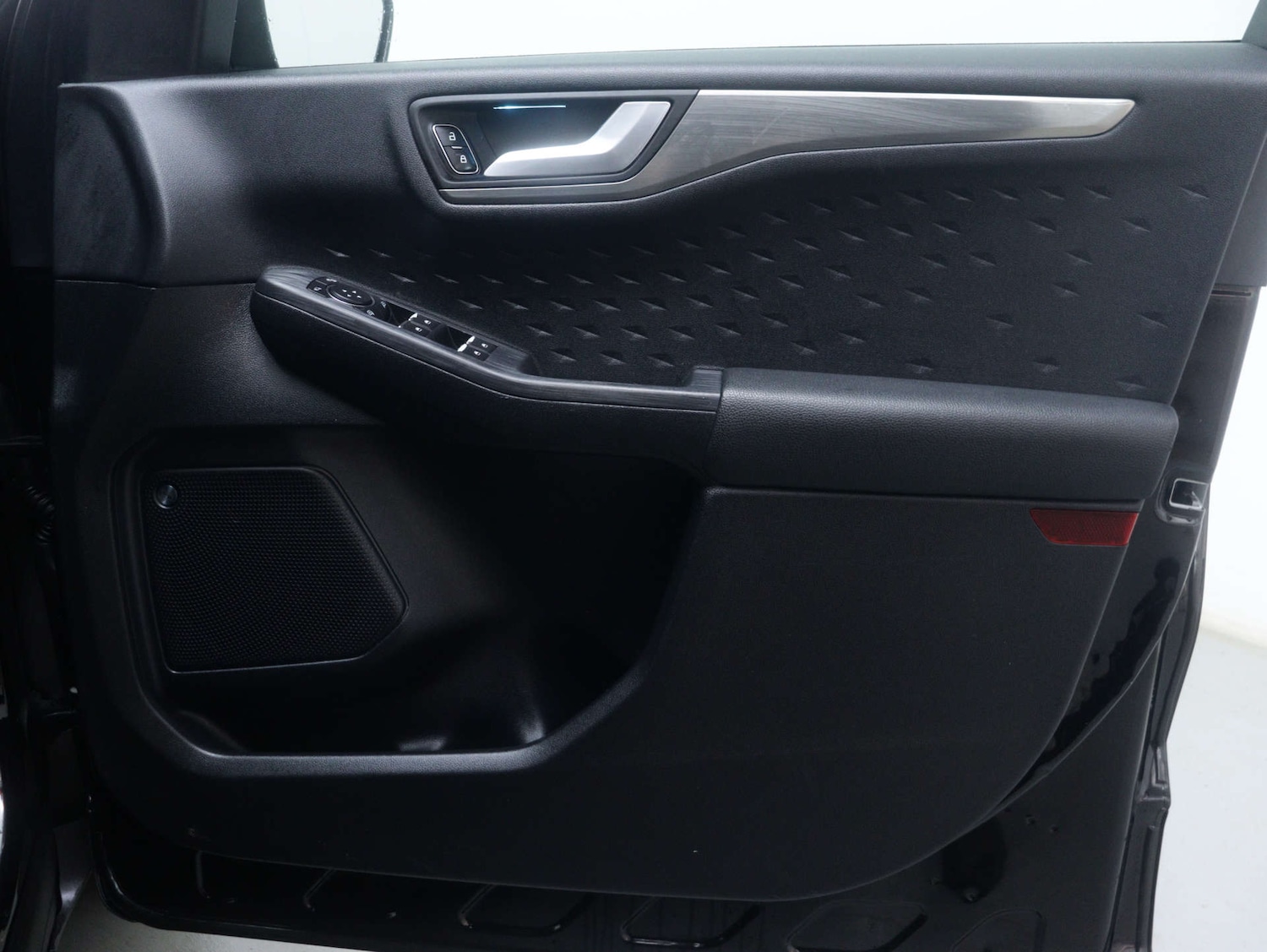 Used Ford Kuga 2020 for sale - 77492509: Photo 44