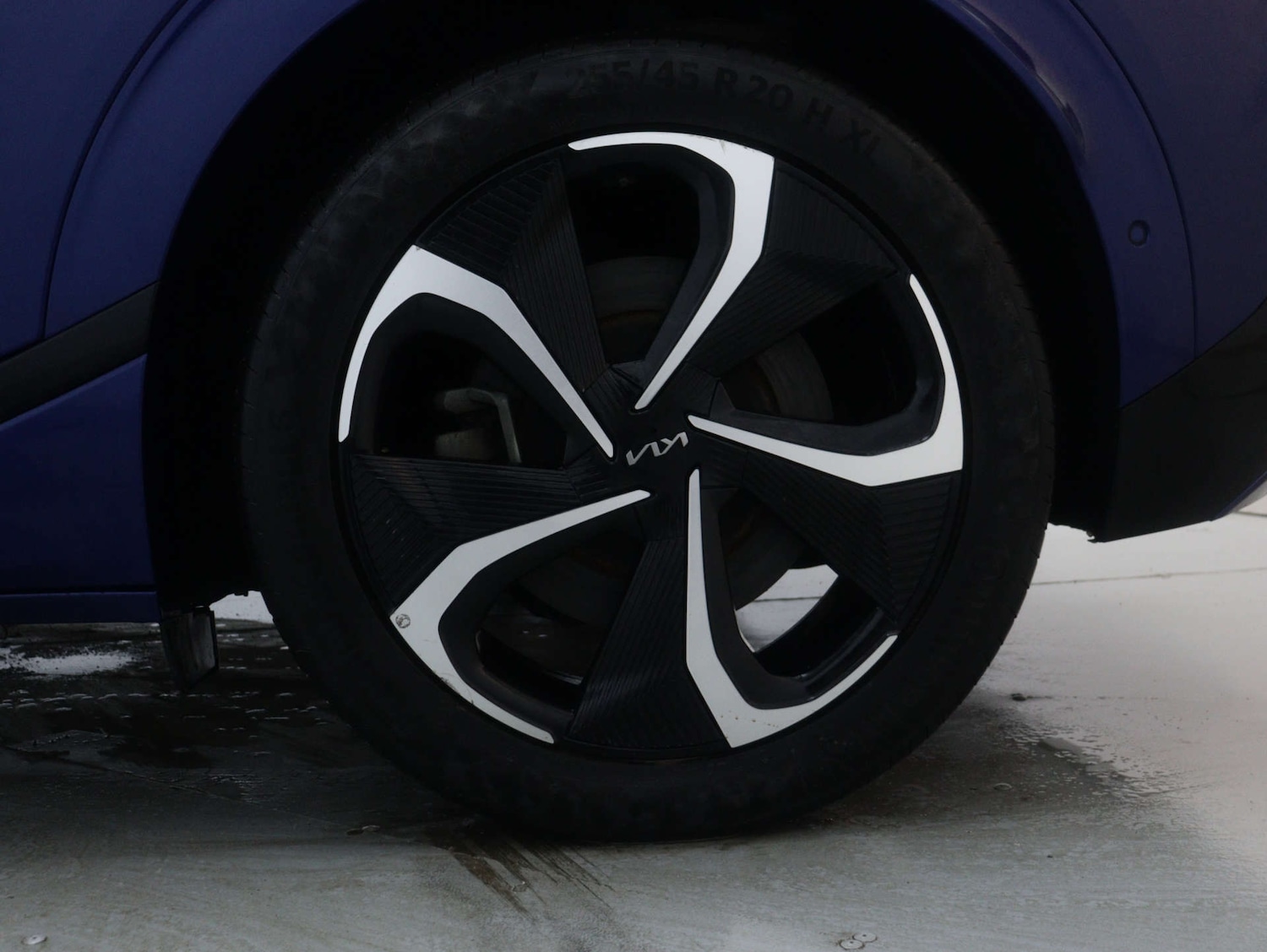 Used Kia EV6 2021 for sale - 76628221: Photo 16