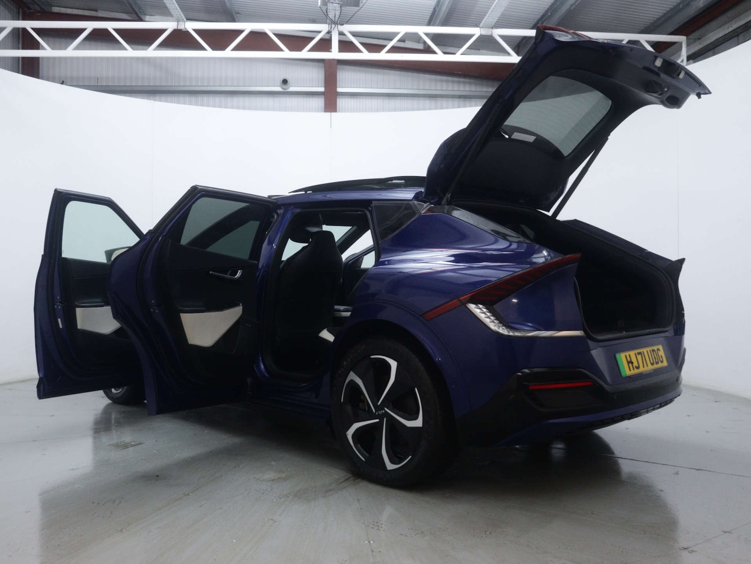 Used Kia EV6 2021 for sale - 76628221: Photo 63