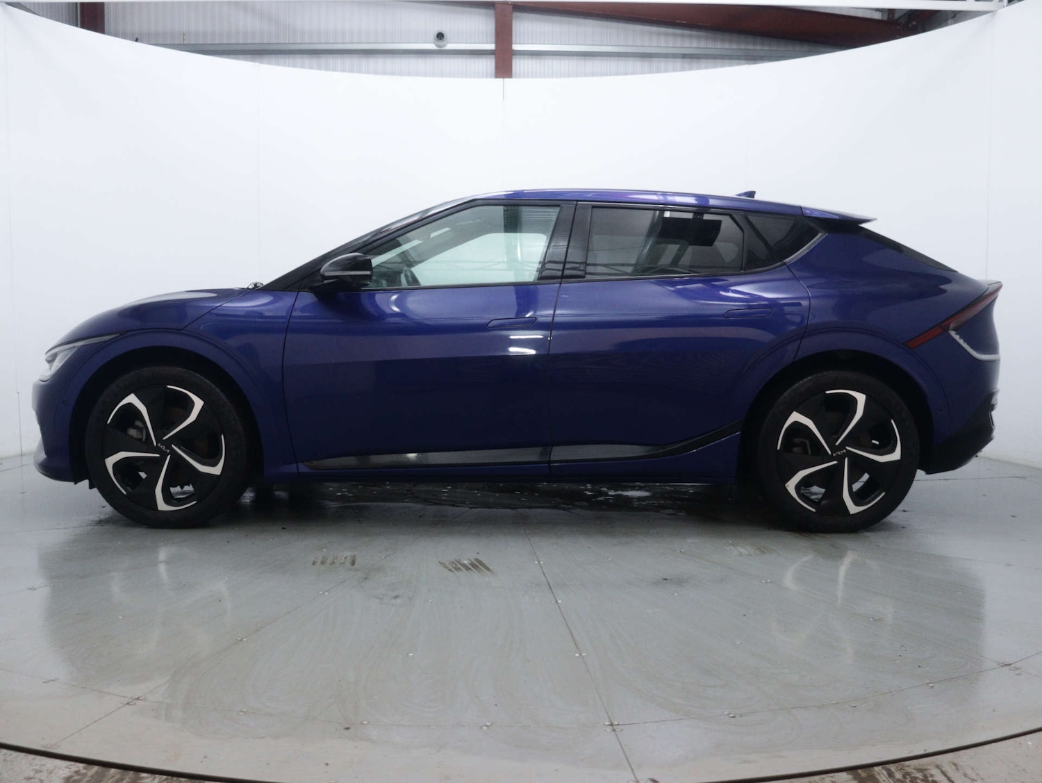 Used Kia EV6 2021 for sale - 76628221: Photo 8