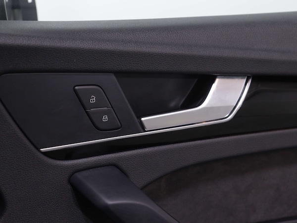 Used Audi Q5 2020 for sale - 75005883: Photo 40