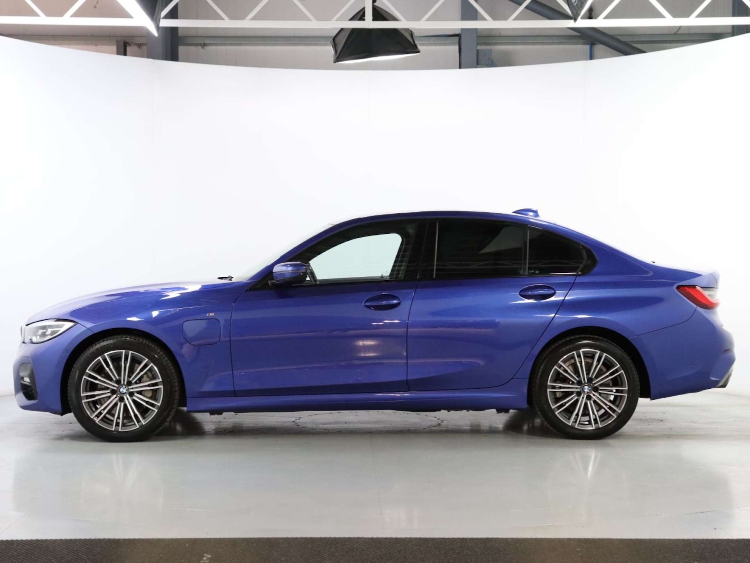 Used BMW 3 Series 2019 for sale - 76449775: Photo 7