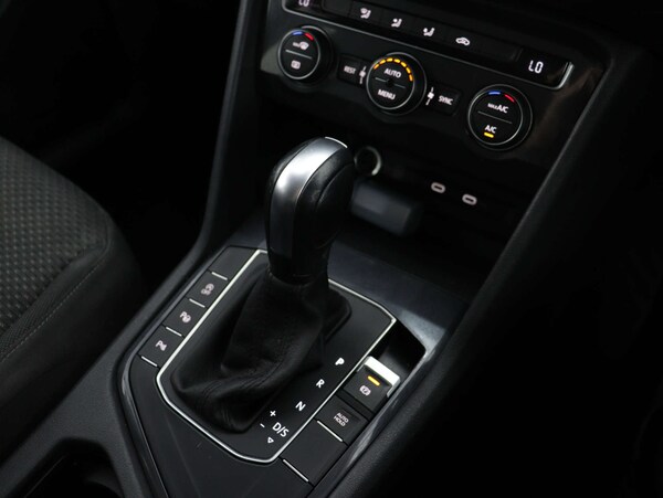 Used Volkswagen Tiguan 2021 for sale - 74501374: Photo 33